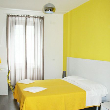 Smart Rooms Trieste Exteriör bild
